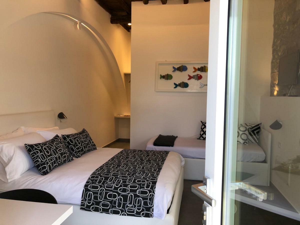 Cinque Terre Coast To Coast Hotel Riomaggiore Bagian luar foto